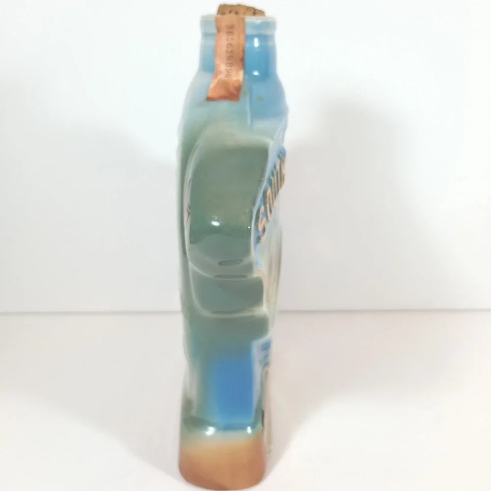 Vintage 1970 Jim Beam Decanter South Carolina Tricentennial Blue Porcelain